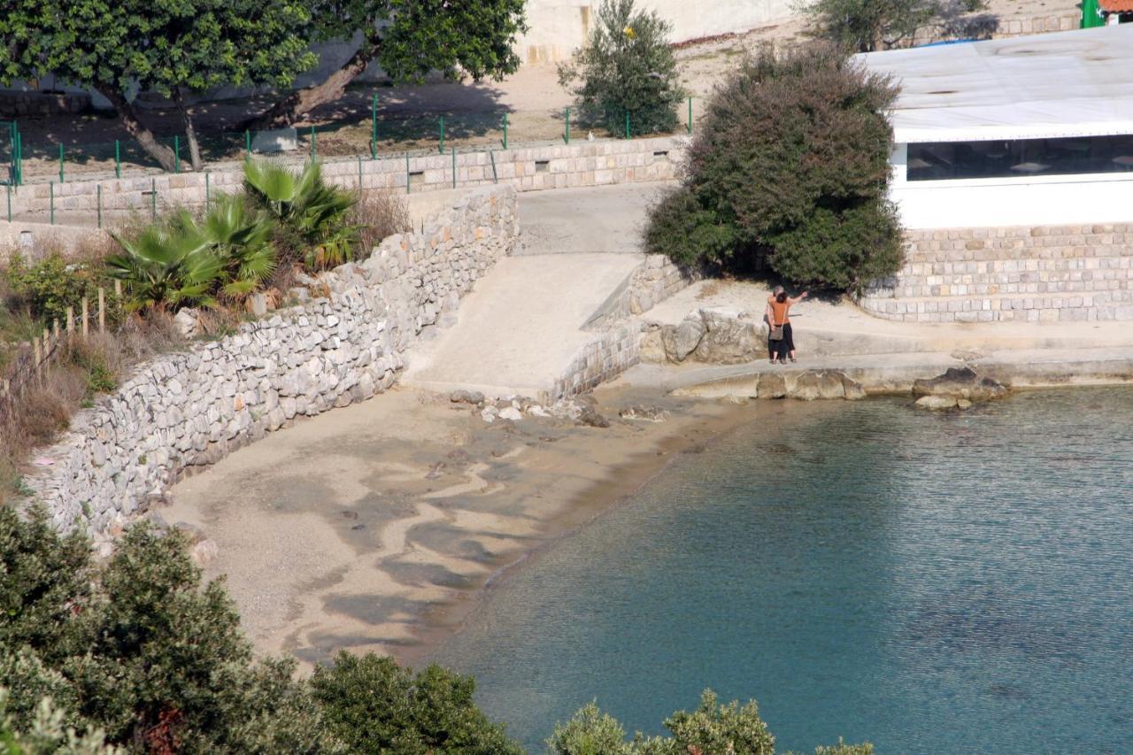 Apartments By The Sea Molunat, Dubrovnik - 8550 Eksteriør bilde