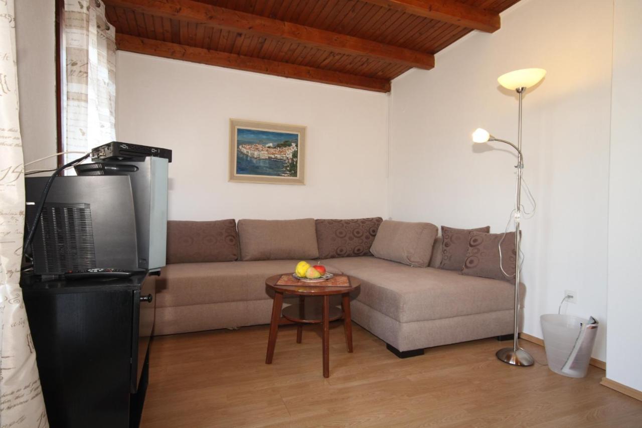 Apartments By The Sea Molunat, Dubrovnik - 8550 Eksteriør bilde